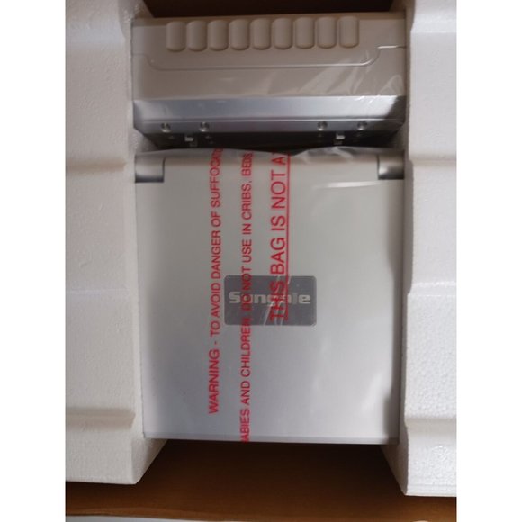 Sungale Portable DVD CD Mp3 Player PD701 Remote Control AC DC AV Cable NOS - Picture 9 of 10